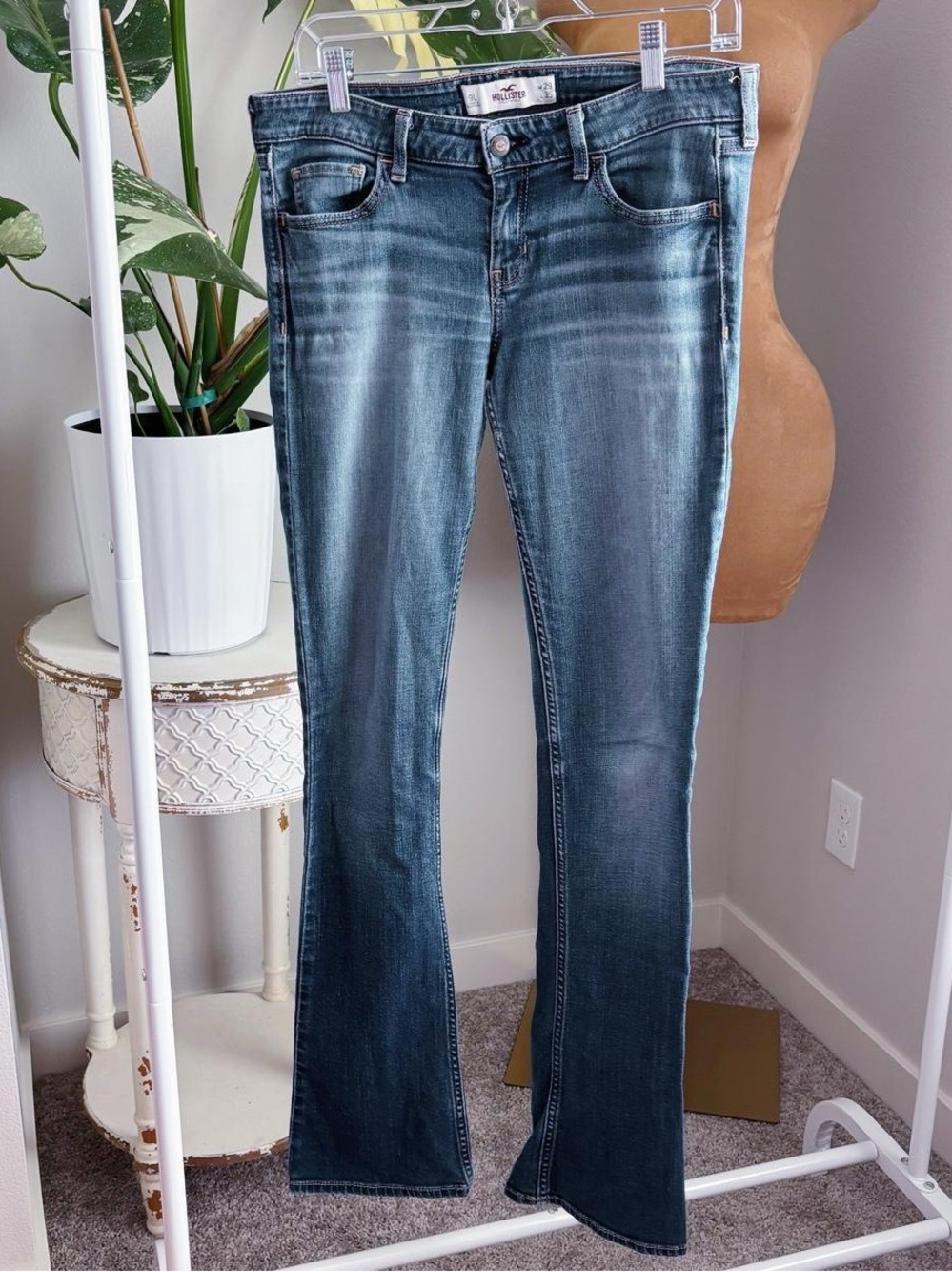 💙 Y2K Hollister Low Rise Bootcut Jeans Size 29L